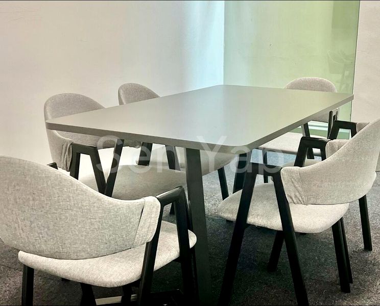 Office for Sale in  River Place - Image 2